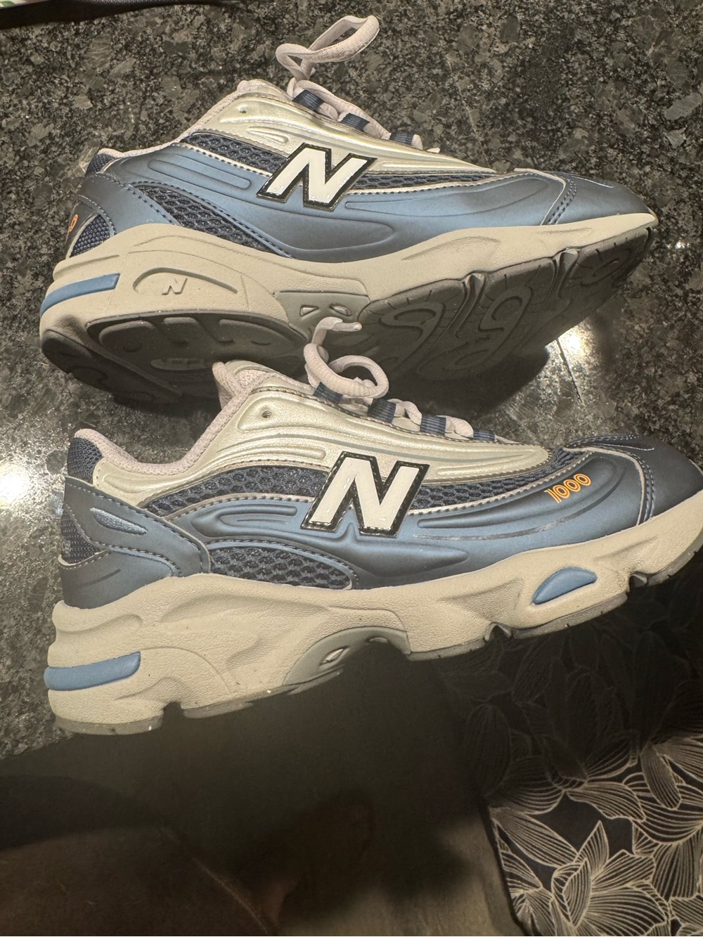 🥈🥈 New Balance 1000 4Y//5.5W 🥈🥈